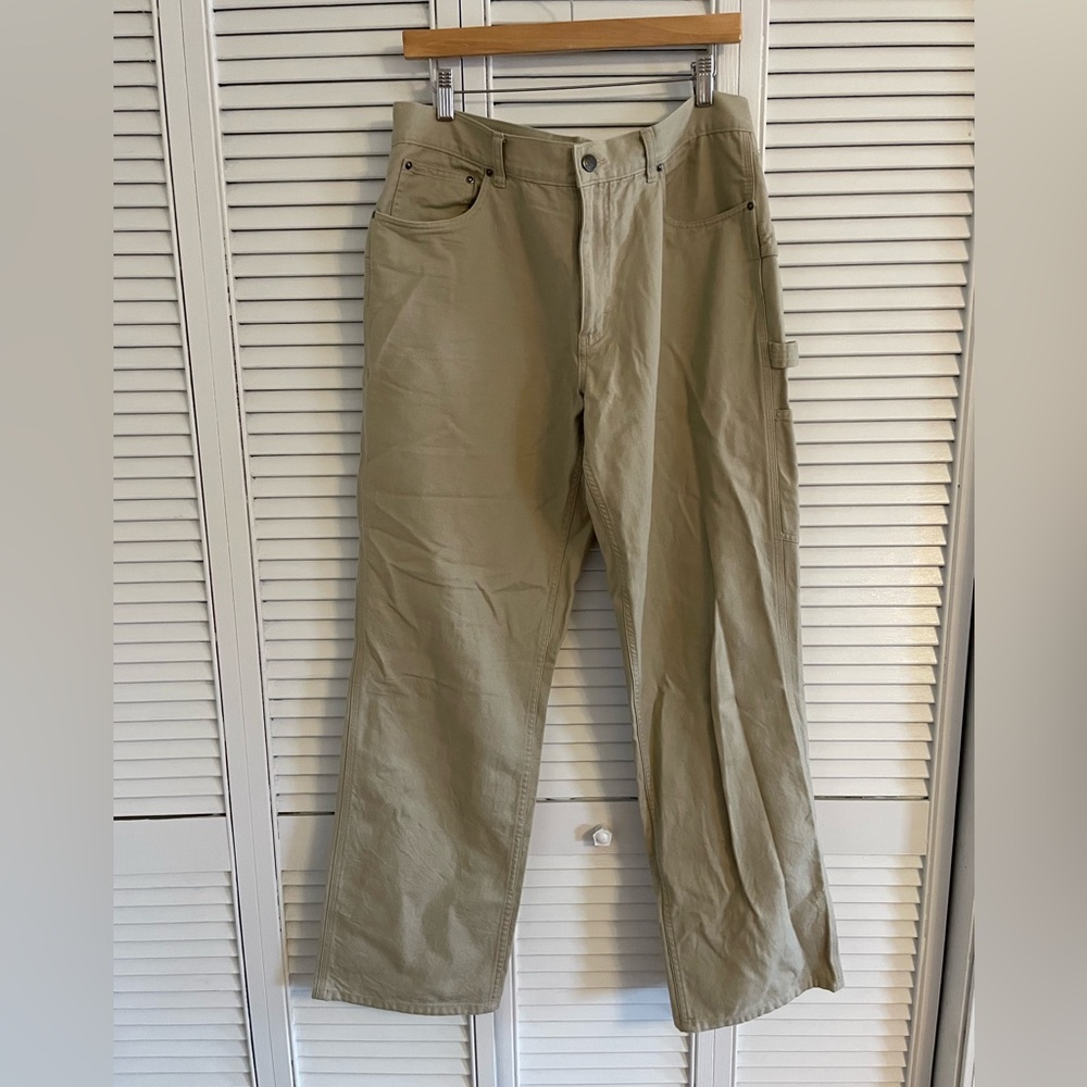 EUC Patagonia Men’s Casual Khaki Pants, size 34